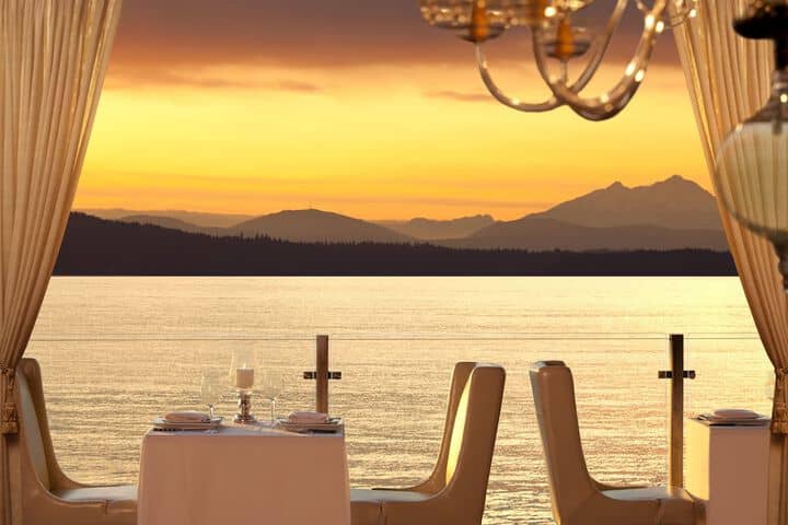 Dining 92 of 125
